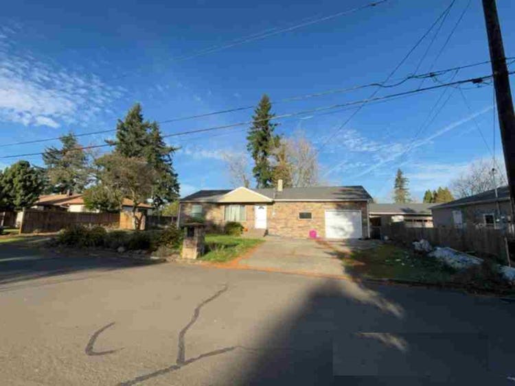 18227 NE Flanders Portland, OR 97230, Multnomah County