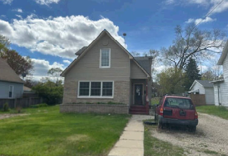 421 Lewis St Belding, MI 48809, Ionia County