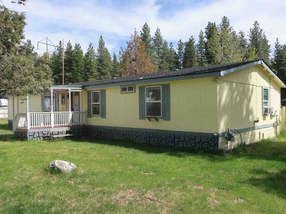 17806 Ponderosa Ln Klamath Falls, OR 97601, Klamath County