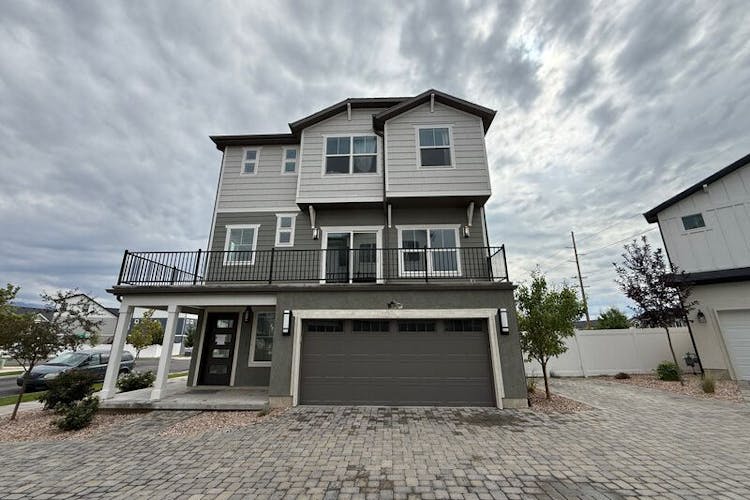 109 E Brushy Canyon St Saratoga Springs, UT 84045, Utah County