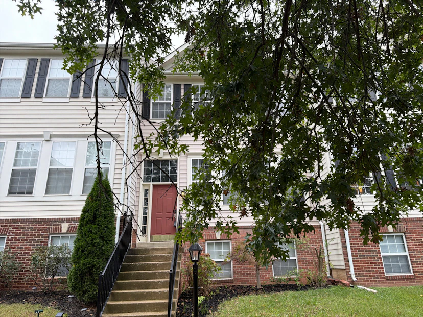 46784 Manchester Terrace