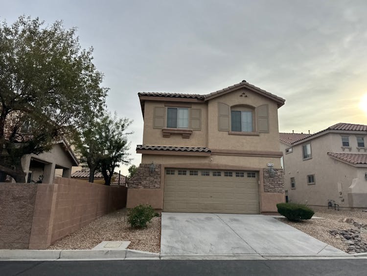 9739 Vista Cache Court Las Vegas, NV 89148, Clark County