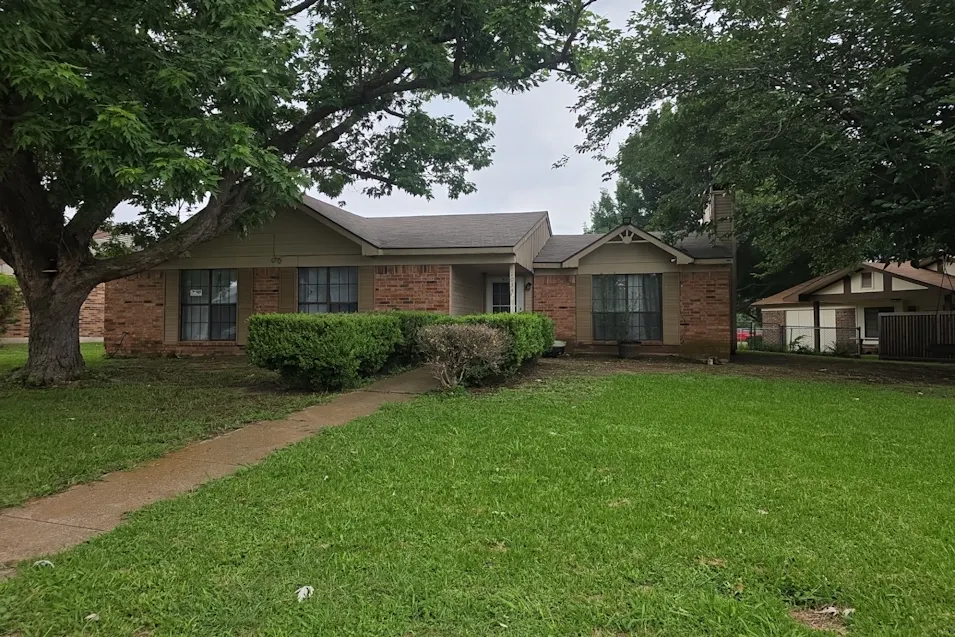1034 Meadow Run Dr Duncanville, TX 75137, Dallas County