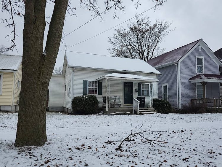 116 South Summit Street Kendallville, IN 46755, Noble County