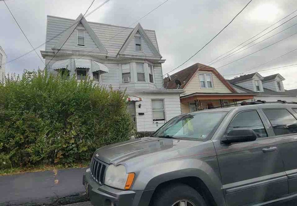 155n 2nd St Frackville, PA 17931, Schuylkill County