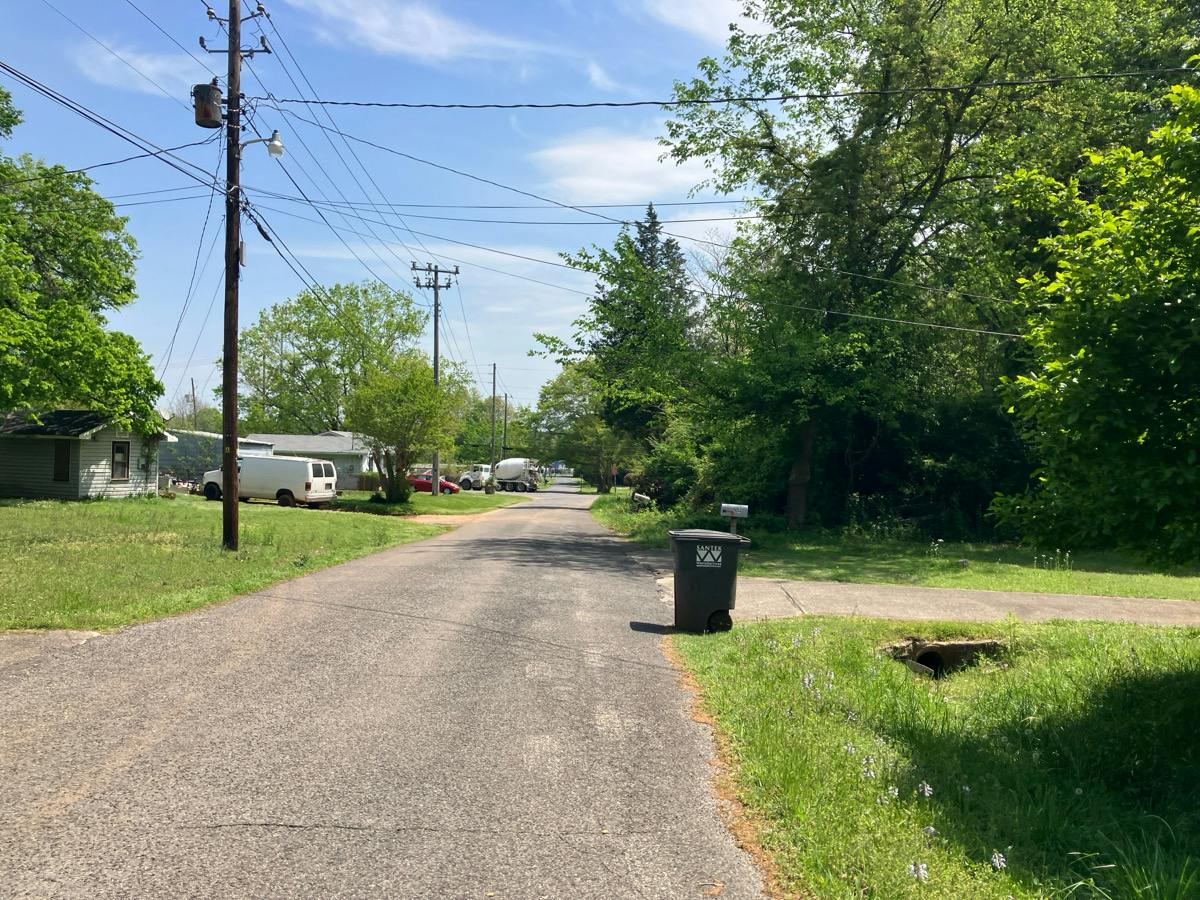 15th St, Bessemer, AL 35023