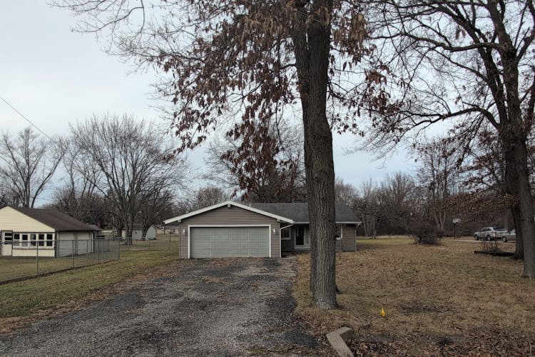 104 Wilson Road Danville, IL 61834, Vermilion County