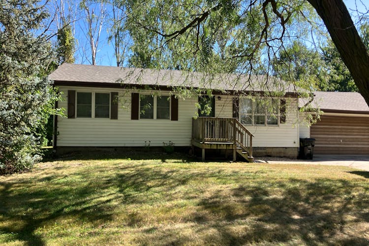 409 12th St Onawa, IA 51040, Monona County