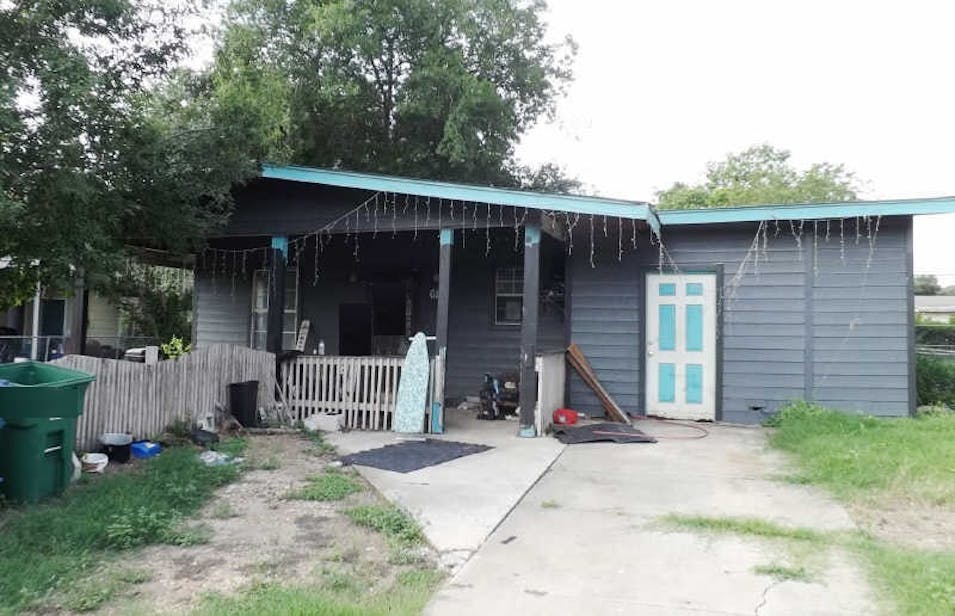 6158 Deer Valley Dr San Antonio, TX 78242, Bexar County