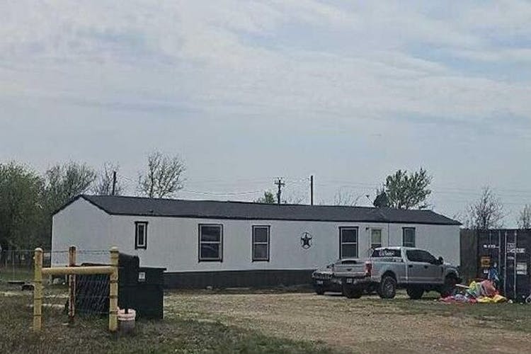 199 Roark Dr Decatur, TX 76234, Wise County