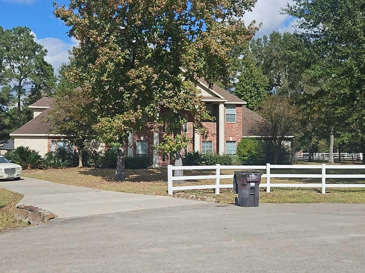 Hallowed Oaks , Magnolia, TX 77354