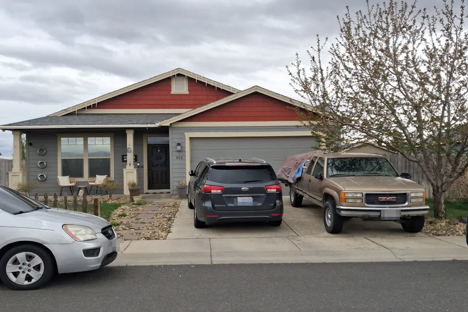 808 Citra Ave Moxee, WA 98936, Yakima County