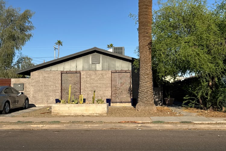 2241 N 10th St Phoenix, AZ 85006, Maricopa County