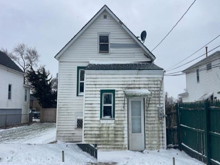 422 Garfield Ave Calumet City, IL 60409, Cook County