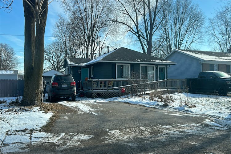 39354 Ormsby St Clinton Township, MI 48036, Macomb County