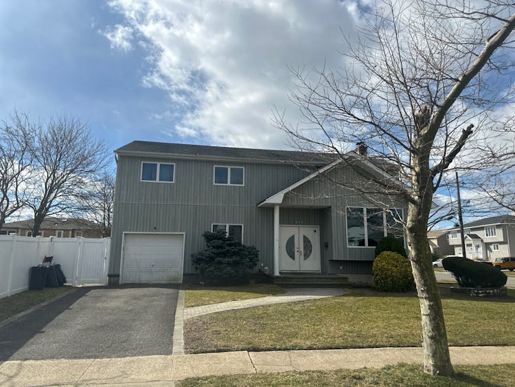 411 Wanamaker St Oceanside, NY 11572, Nassau County