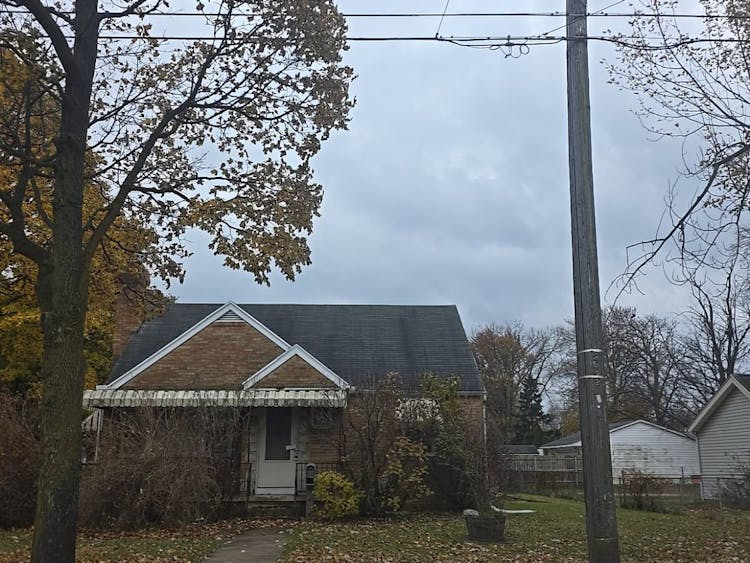 605 Eleanor Avenue Toledo, OH 43612, Lucas County