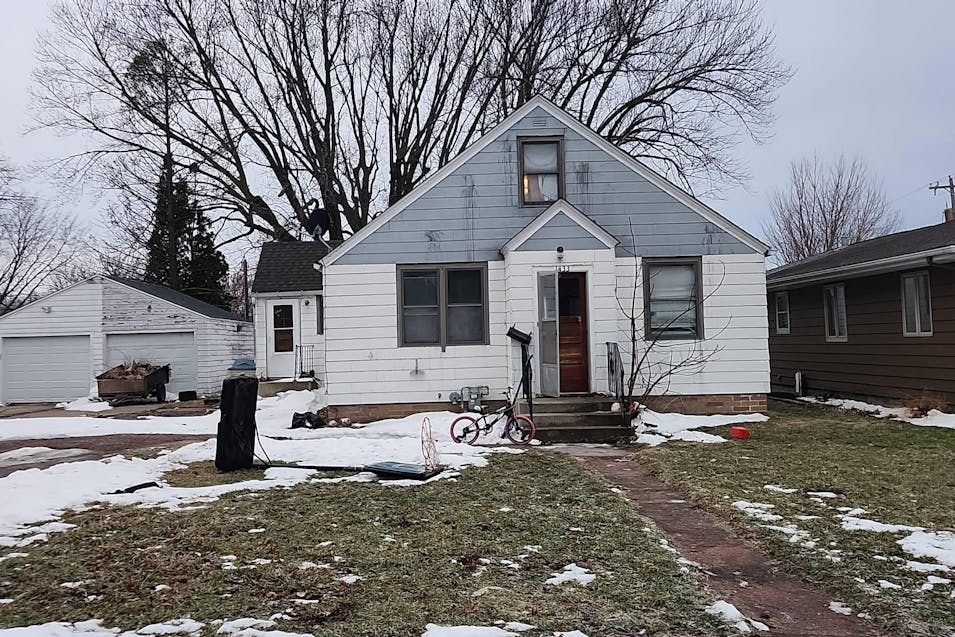 1433 N North Av Fairmont, MN 56031, Martin County