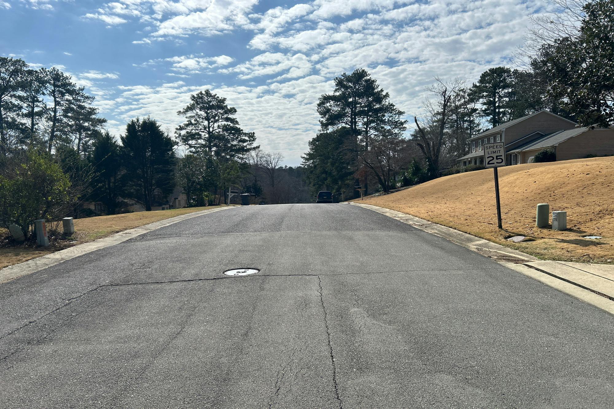 Coventry Dr, Vestavia, AL 35243
