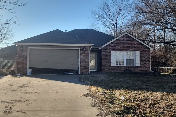 418 N 6th St Collinsville, OK 74021, Tulsa County