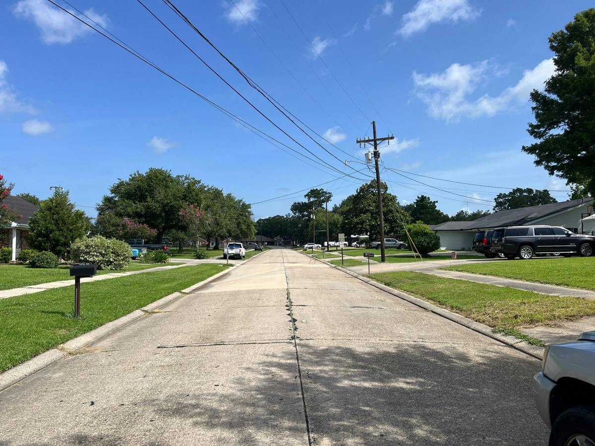 Maple St, Morgan City, LA 70380