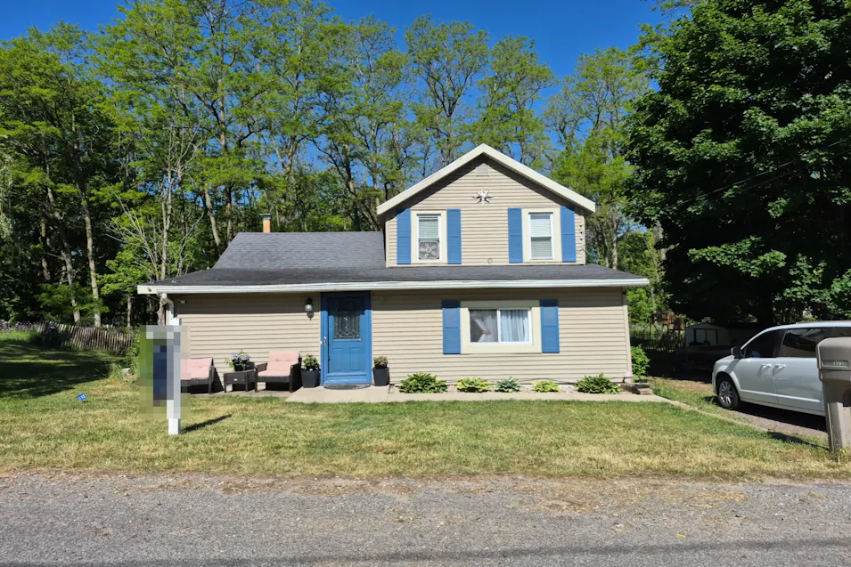 323 Mills St Greenville, MI 48838, Montcalm County