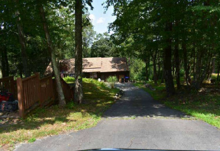 116 Vista Court Dingmans Ferry, PA 18328, Pike County