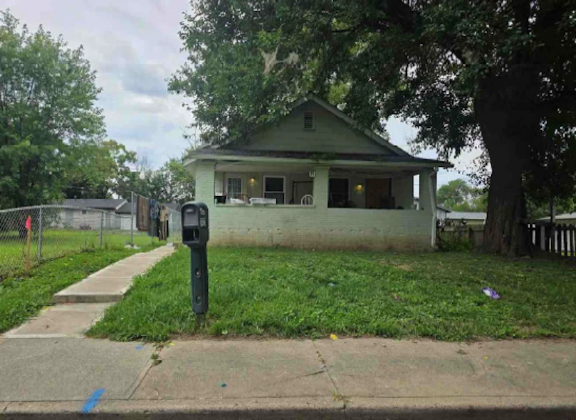 1625 E Gimber Street