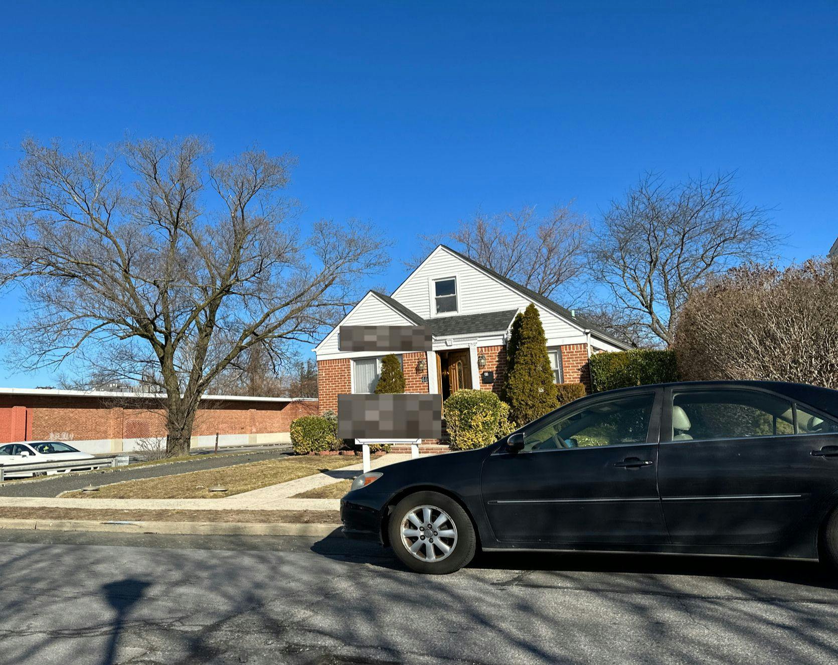 Village Ave, Elmont, NY 11003