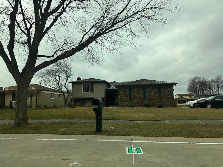 38739 Mount Kisco Dr Sterling Heights, MI 48310, Macomb County