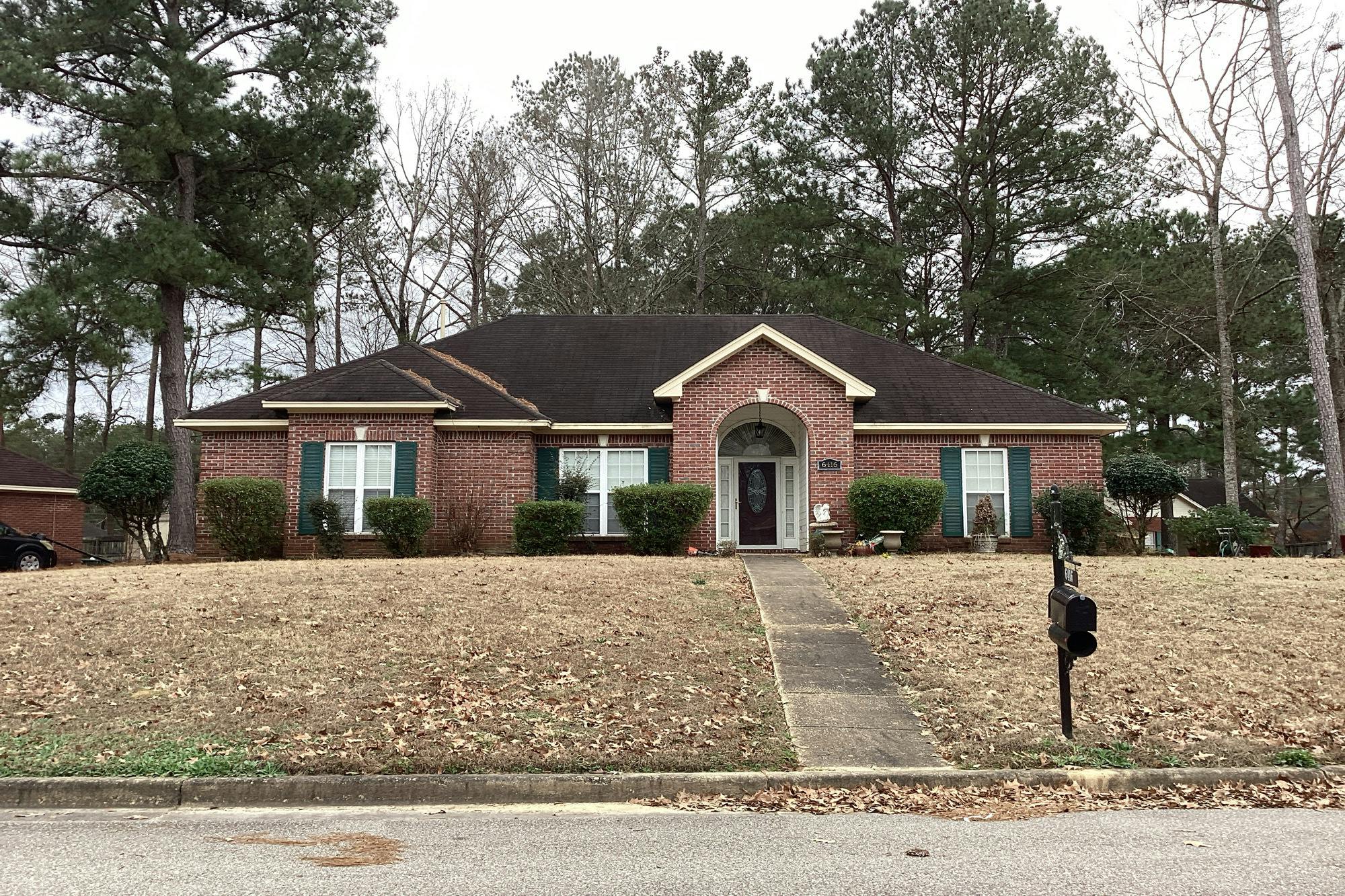 Deerwood Pl, Montgomery, AL 36117