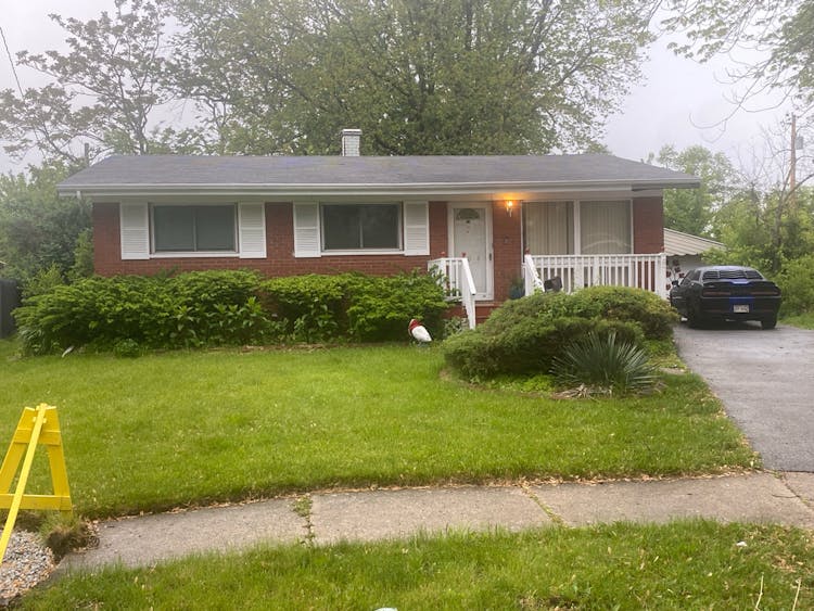 108 Bonnie Ct Thornton, IL 60476, Cook County
