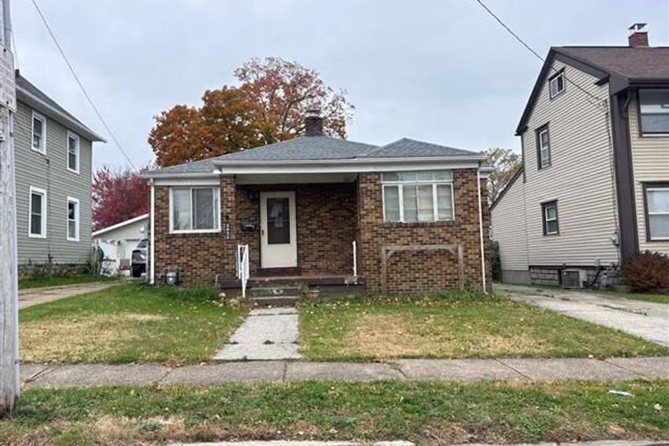 2028 Eastern Avenue Erie, PA 16510, Erie County
