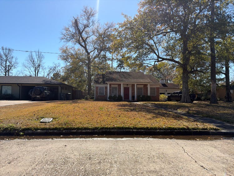 5689 Camellia Dr Beaumont, TX 77706, Jefferson County