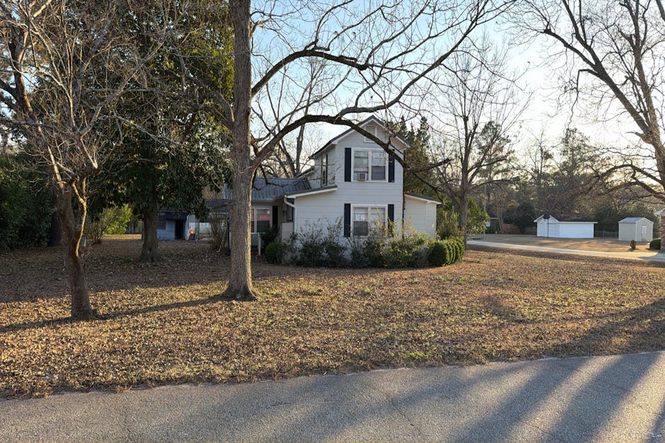 1002 E 28th Ave Cordele, GA 31015, Crisp County