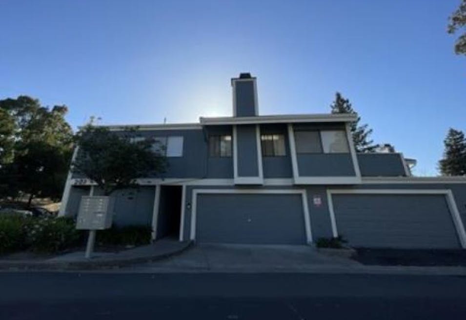 207 Apollo Apt 3 Hercules, CA 94547, Contra Costa County