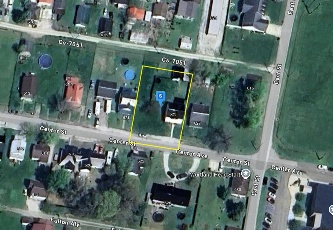 Center Ave, Greenup, KY 41144