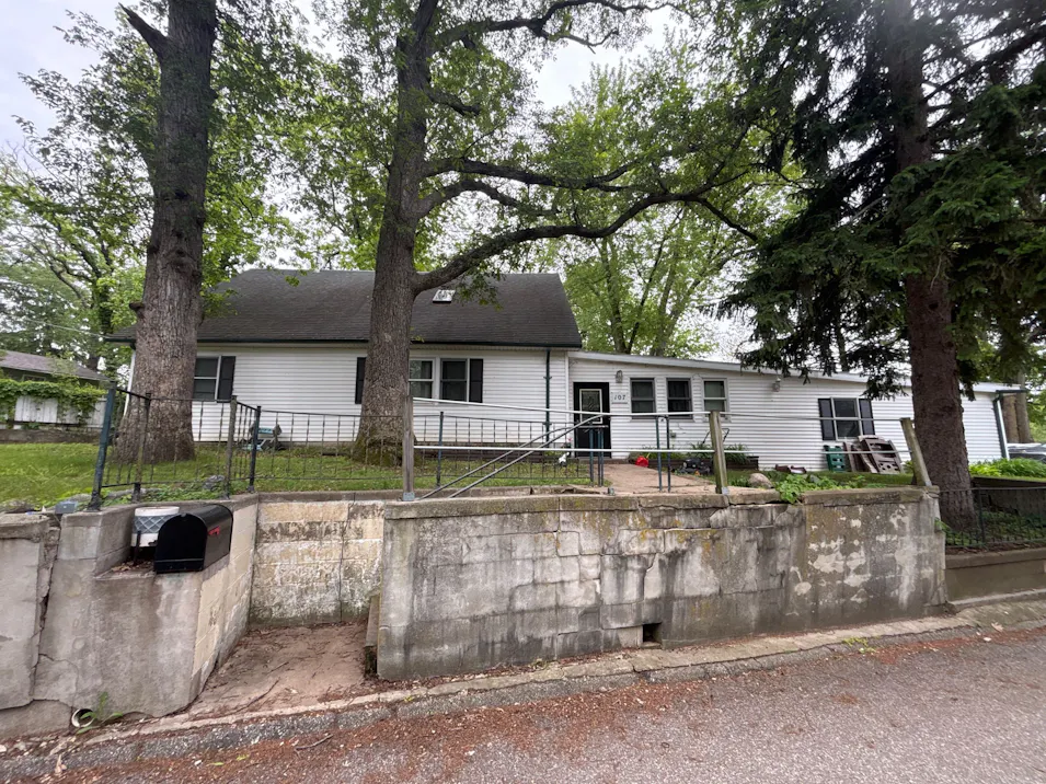 107 Waterbury Rd Newton, IA 50208, Jasper County