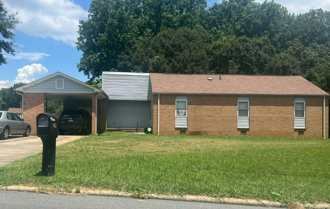 Gidney St, Shelby, NC 28150