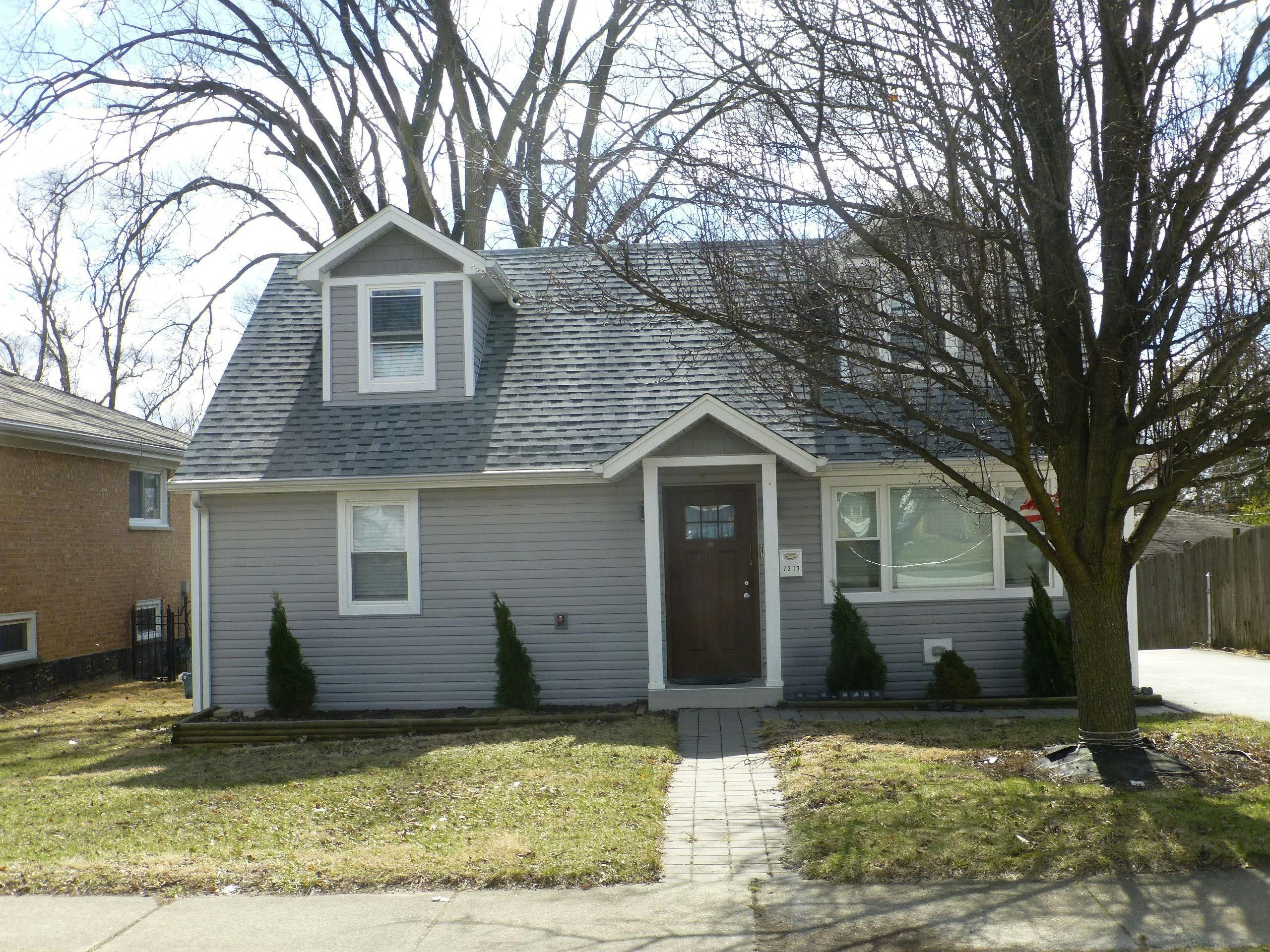 56th St, Des Moines, IA 50311