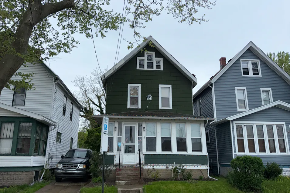 2407 McKinley Ave Erie, PA 16503, Erie County