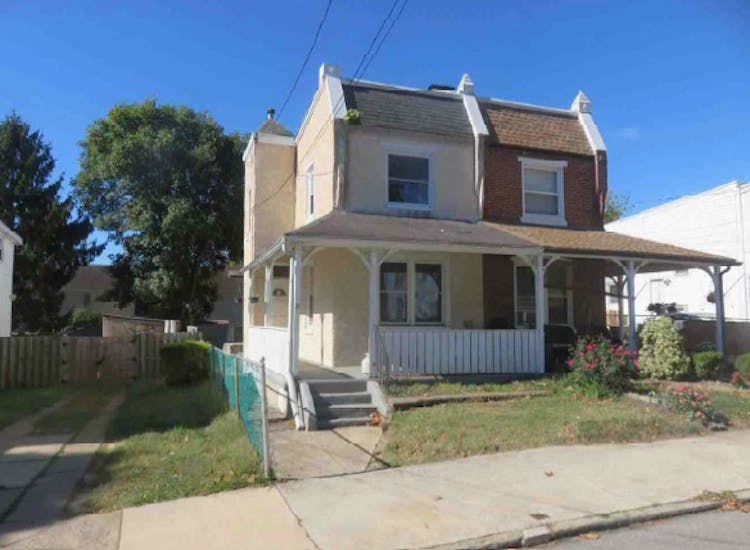 24 S Diamond Street Clifton Heights, PA 19018, Delaware County