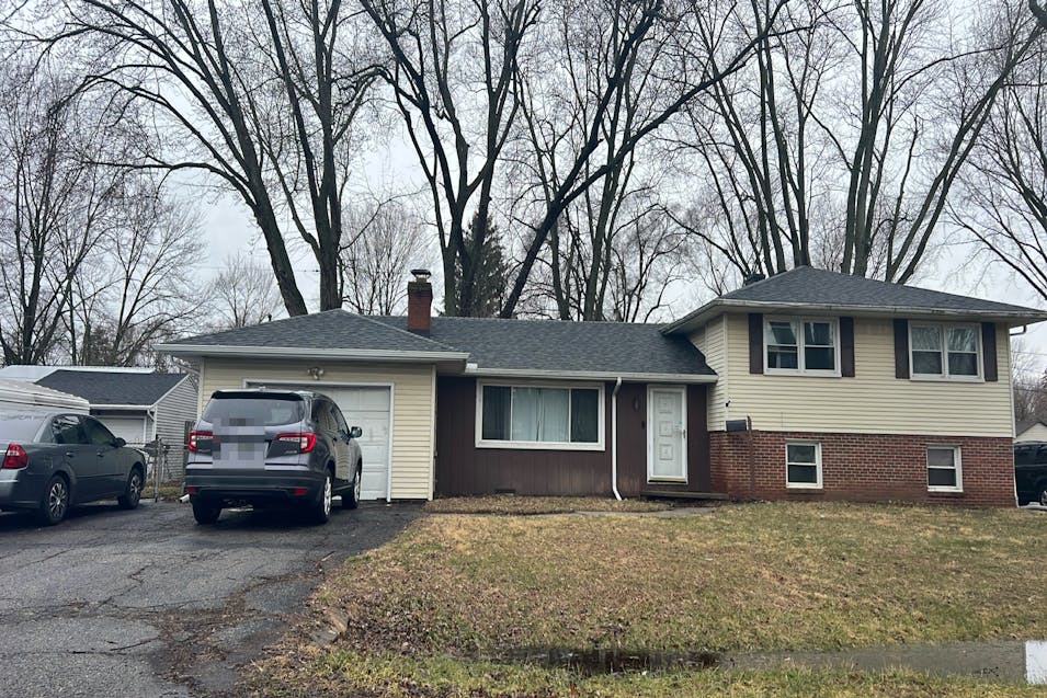 2113 Broadstone Road Toledo, OH 43615, Lucas County