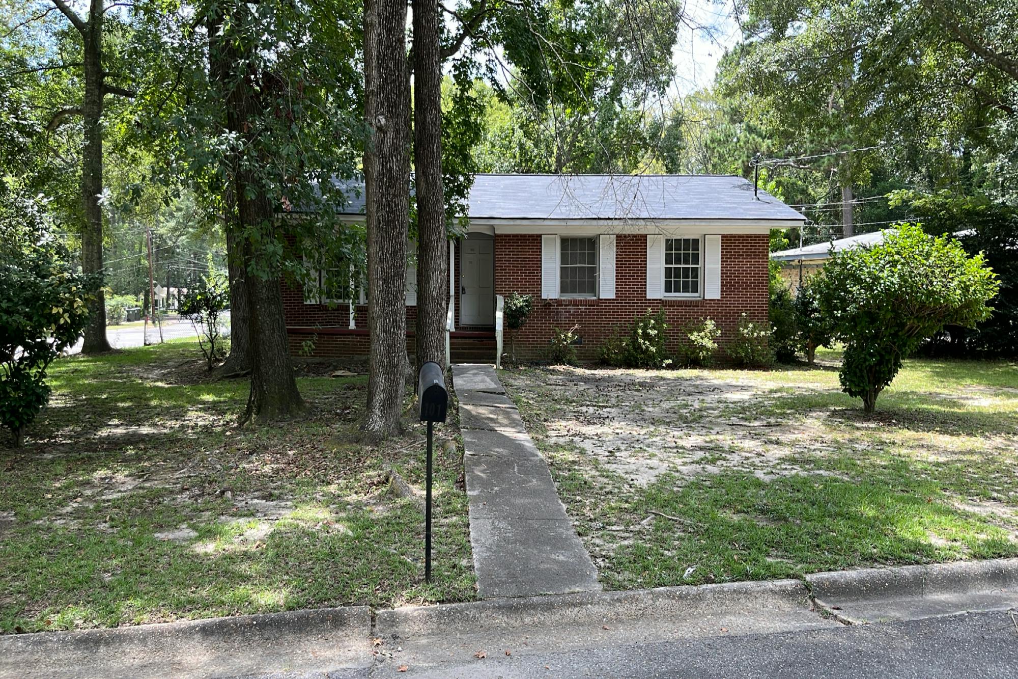 Condon Rd, Dothan, AL 36303