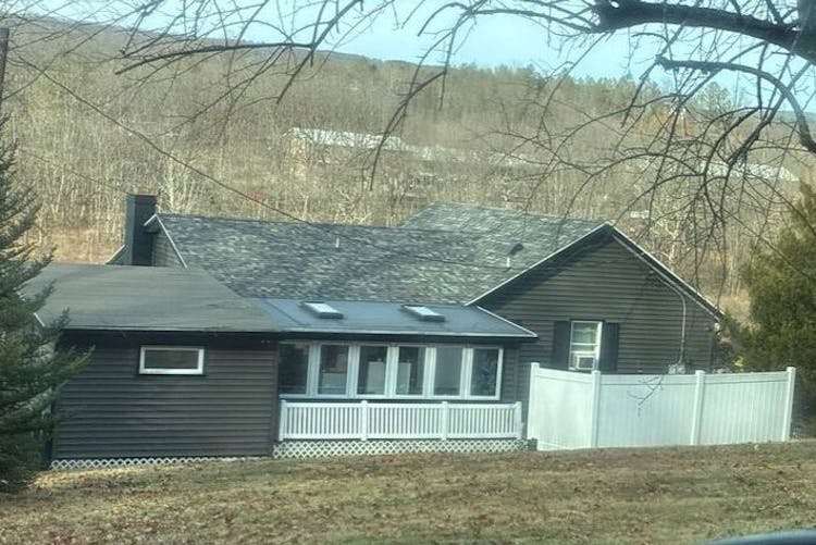 230 Pine Top Dr Lehighton, PA 18235, Carbon County