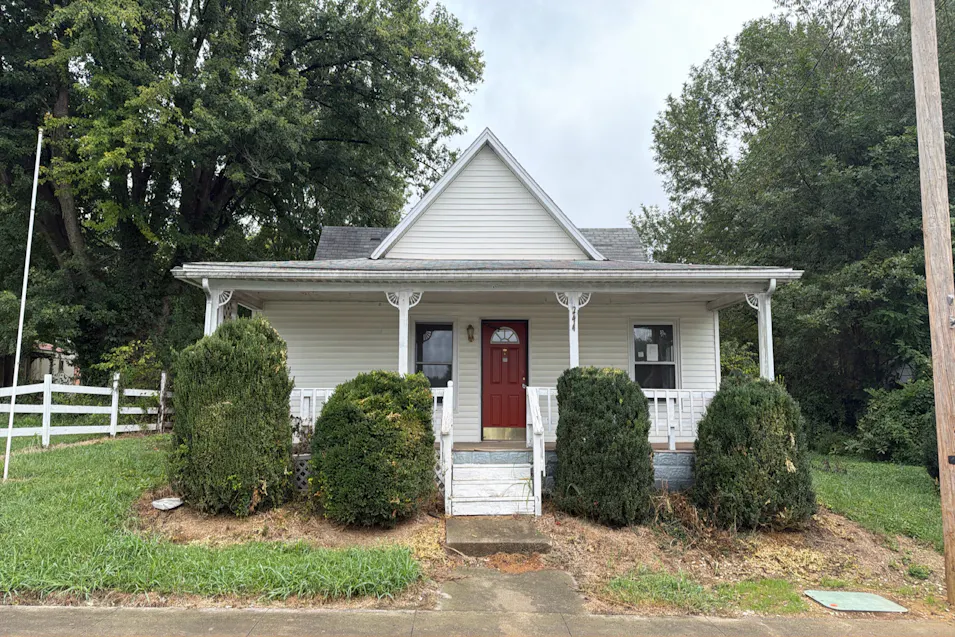 244 E Oak Street Campbellsburg, IN 47108, Washington County