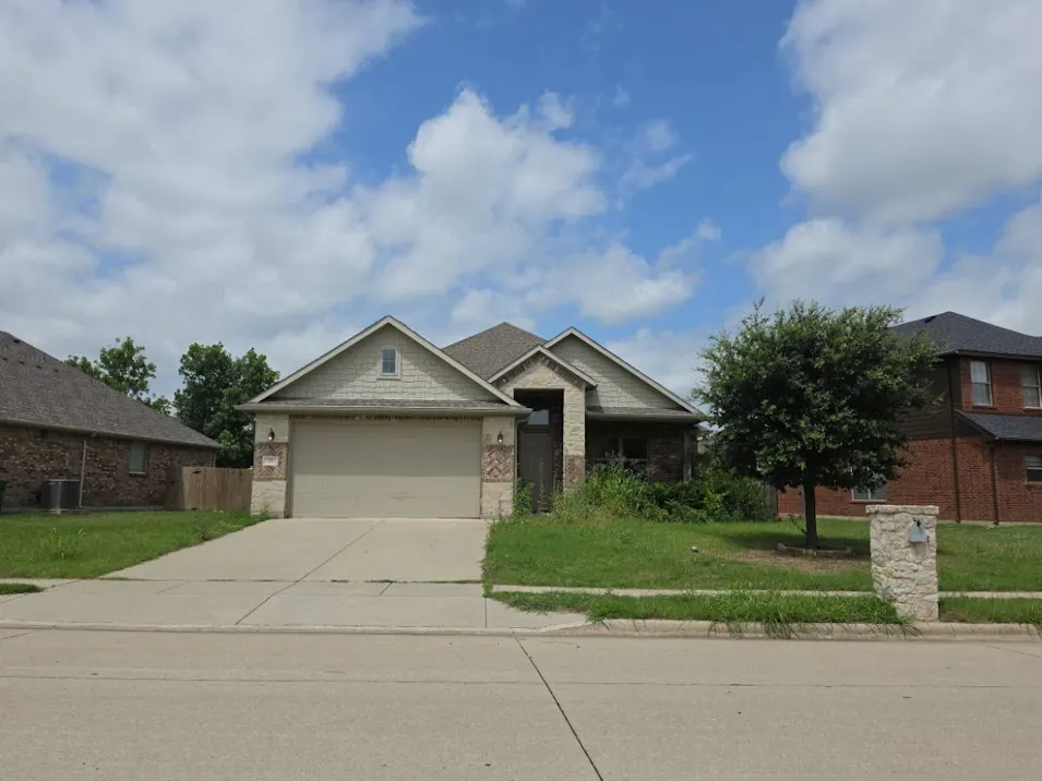 11 Pleasant Valley Sanger, TX 76266, Denton County
