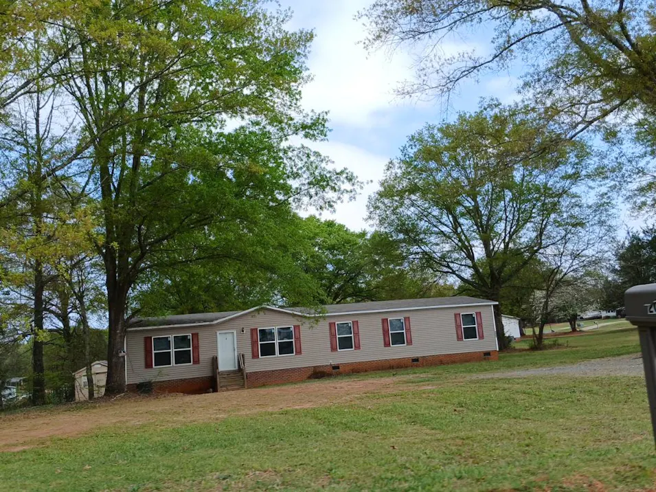 201 Tupelo Way Liberty, SC 29657, Pickens County