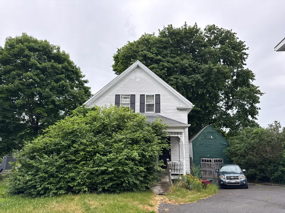 76 Oak Street Middleboro, MA 02346, Plymouth County