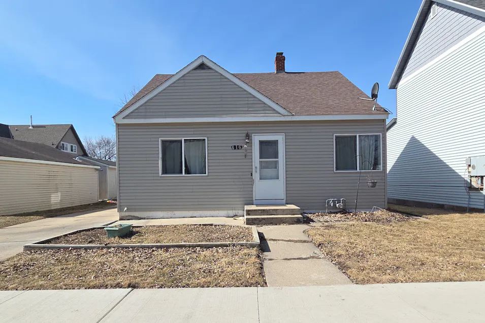 416 2nd St SE Willmar, MN 56201, Kandiyohi County